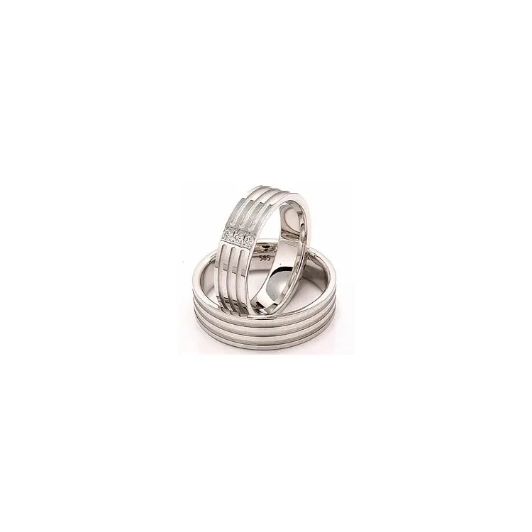 Vihkisormusta 14 karaatin valkokultaa 0,018 ct - setit