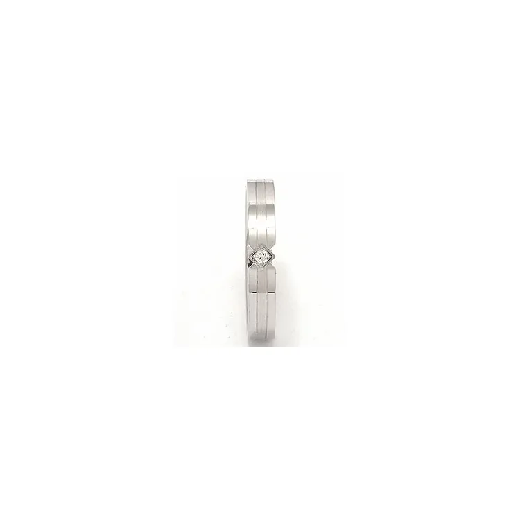 Vihkisormus 14 karaatin valkokultaa 0,018 ct