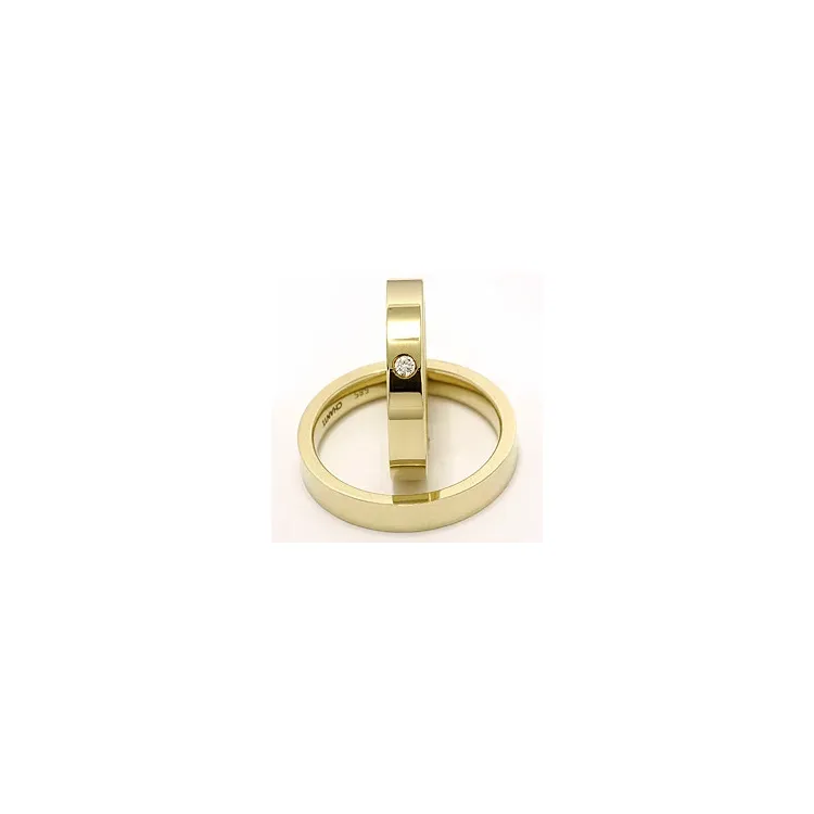 Vihkisormusta 9 karaatin kultaa 0,05 ct