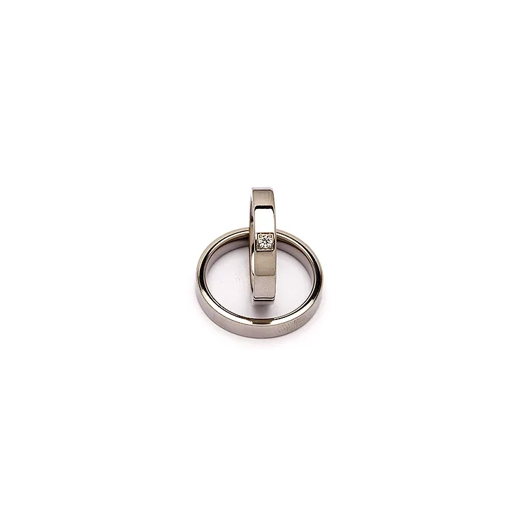 Vihkisormusta titaani 0,05 ct