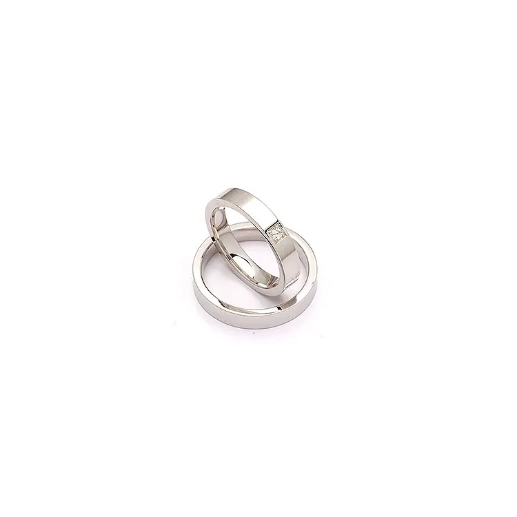 Vihkisormusta hopea 0,05 ct