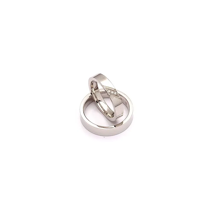 Vihkisormusta hopea 0,024 ct