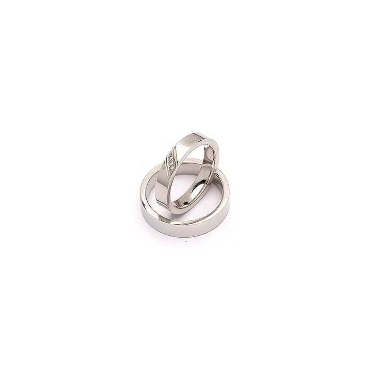 Vihkisormusta hopea 0,024 ct