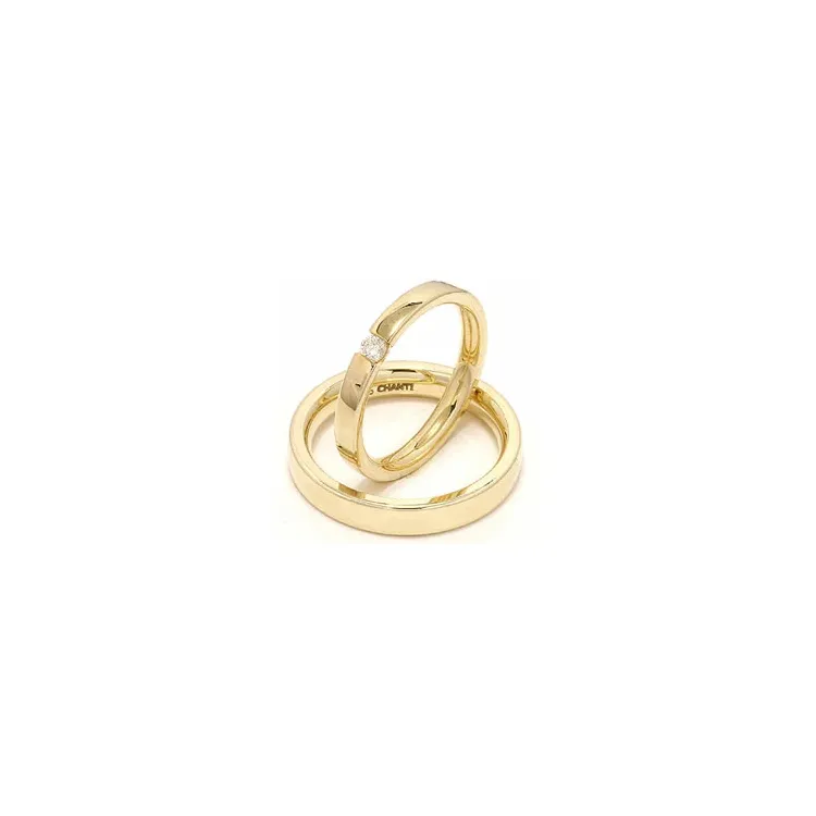 Vihkisormusta 14 karaatin kultaa 0,10 ct - setit