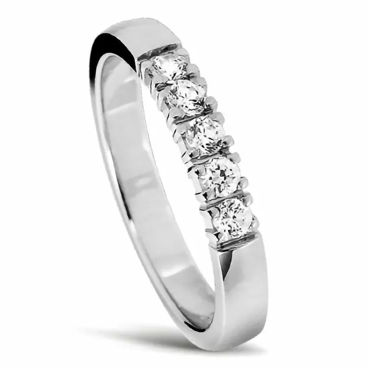 Elegantti briljantti vihkisormus 14 karaatin kultaa 0,05 ct