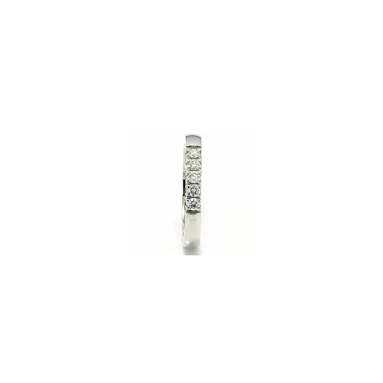 Elegantti briljantti vihkisormus 14 karaatin kultaa 0,05 ct