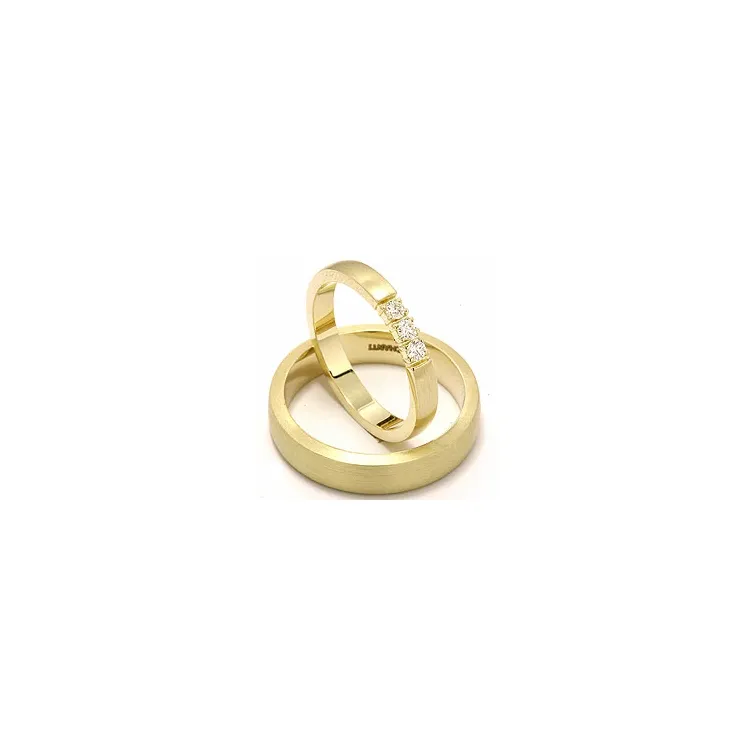 matta vihkisormusta 14 karaatin kultaa 3 x 0,05 ct - setit