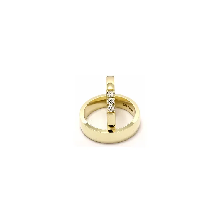 vihkisormusta 14 karaatin kultaa 3 x 0,07 ct - setit
