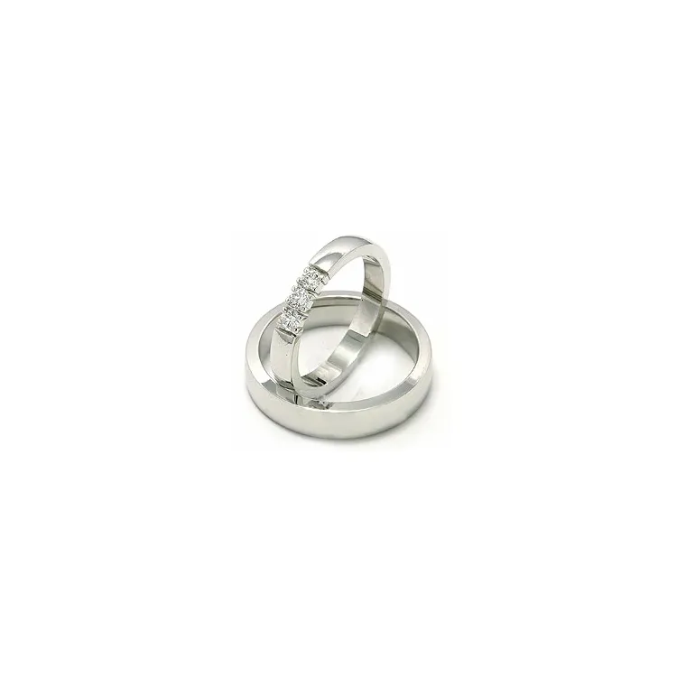 vihkisormusta 14 karaatin valkokultaa 3 x 0,07 ct - setit