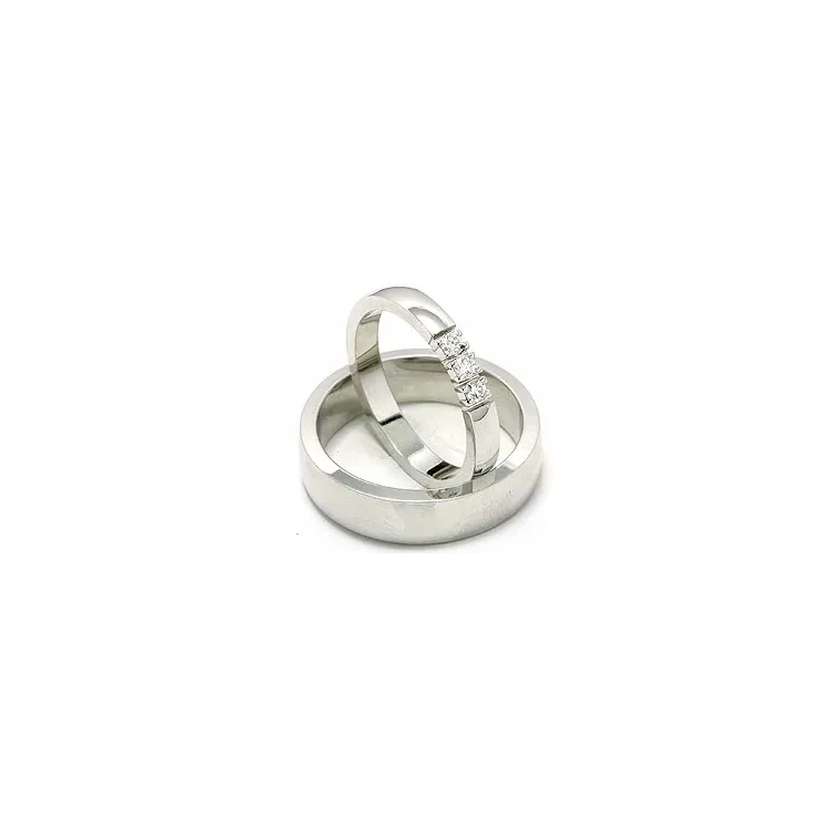 Vihkisormusta 14 karaatin valkokultaa 3 x 0,05 ct - setit