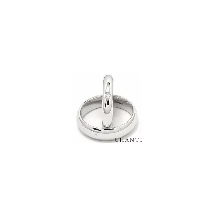 Vihkisormusta 14 karaatin valkokultaa 0,05 ct - setit