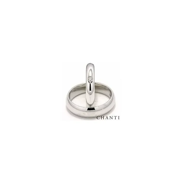 Vihkisormusta 14 karaatin valkokultaa 0,05 ct - setit