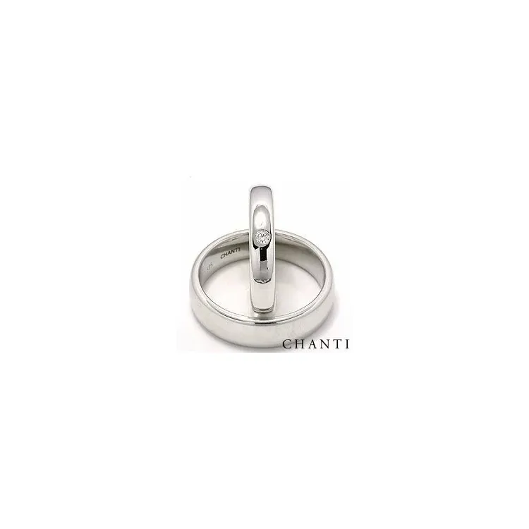 Vihkisormusta 14 karaatin valkokultaa 0,05 ct - setit