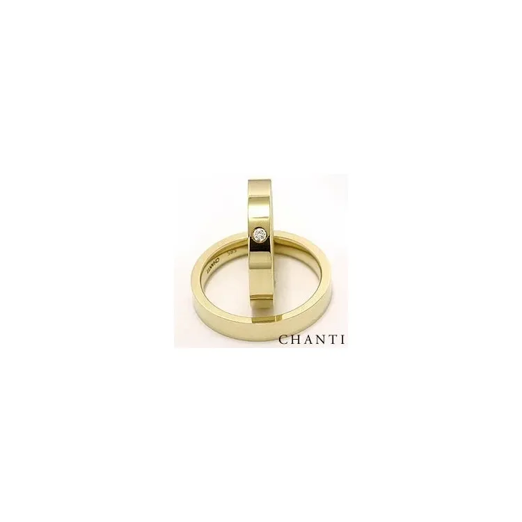 Vihkisormusta 14 karaatin kultaa 0,05 ct - setit