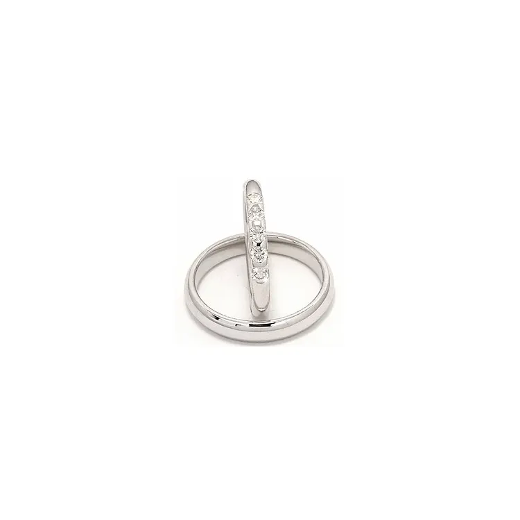Vihkisormusta 14 karaatin valkokultaa 0,35 ct - setit
