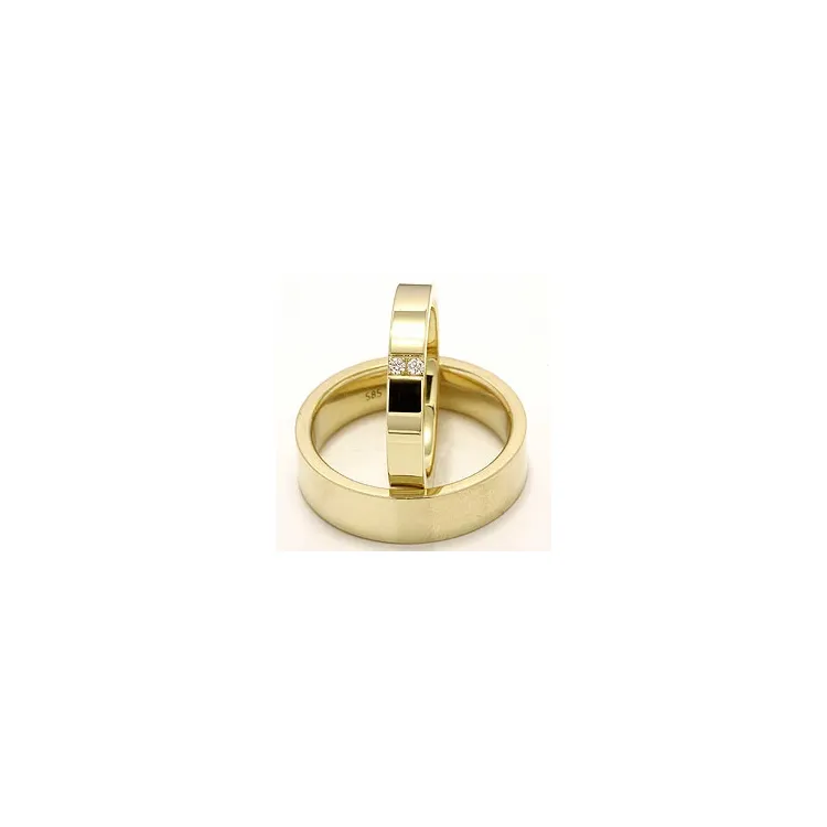 Vihkisormusta 14 karaatin kultaa 2 x 0,018 ct - setit