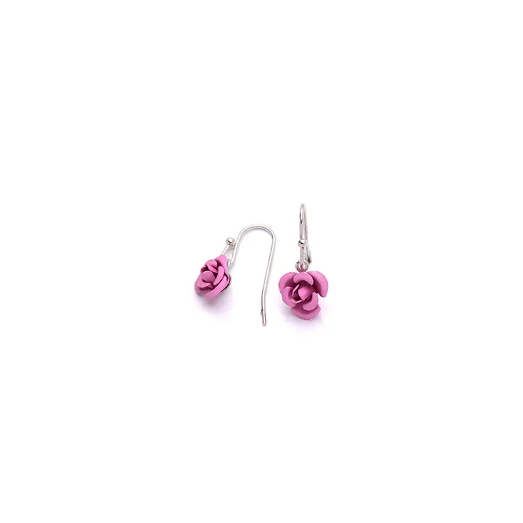 Rose Beauty ear lines  hopea