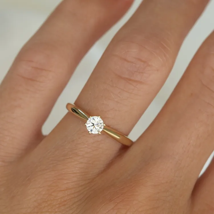 0,30 ct lab grown timantti solitaire-sormus 9 karaatin kultaa 0,30 ct