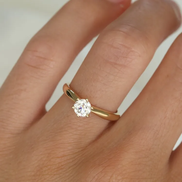 0,50 ct lab grown timantti solitaire-sormus 9 karaatin kultaa 0,50 ct