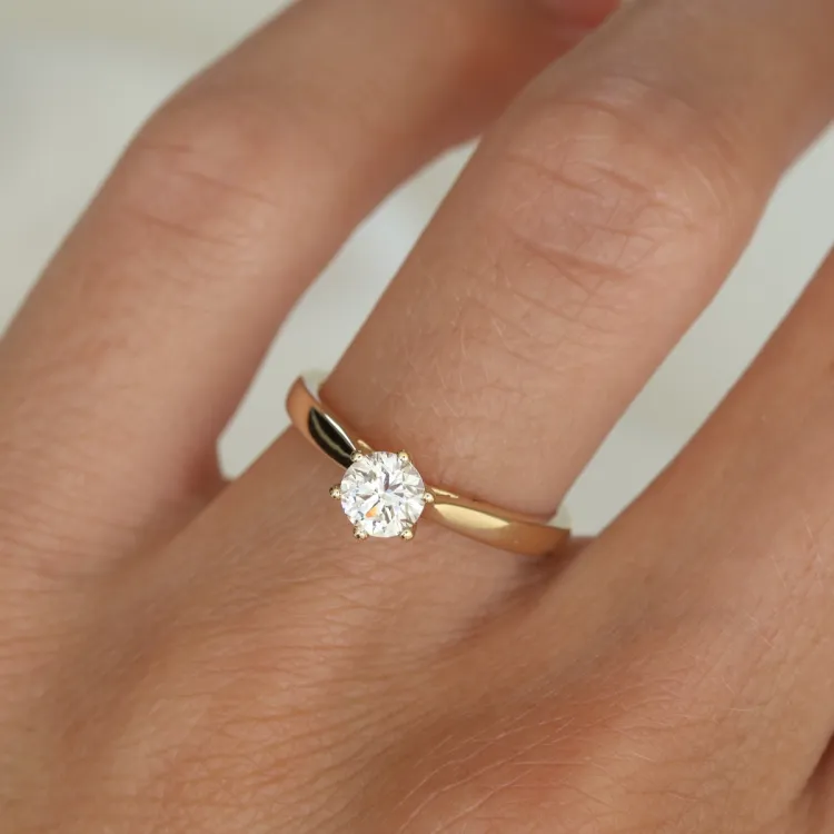 0,50 ct lab grown timantti solitaire-sormus 9 karaatin kultaa 0,50 ct