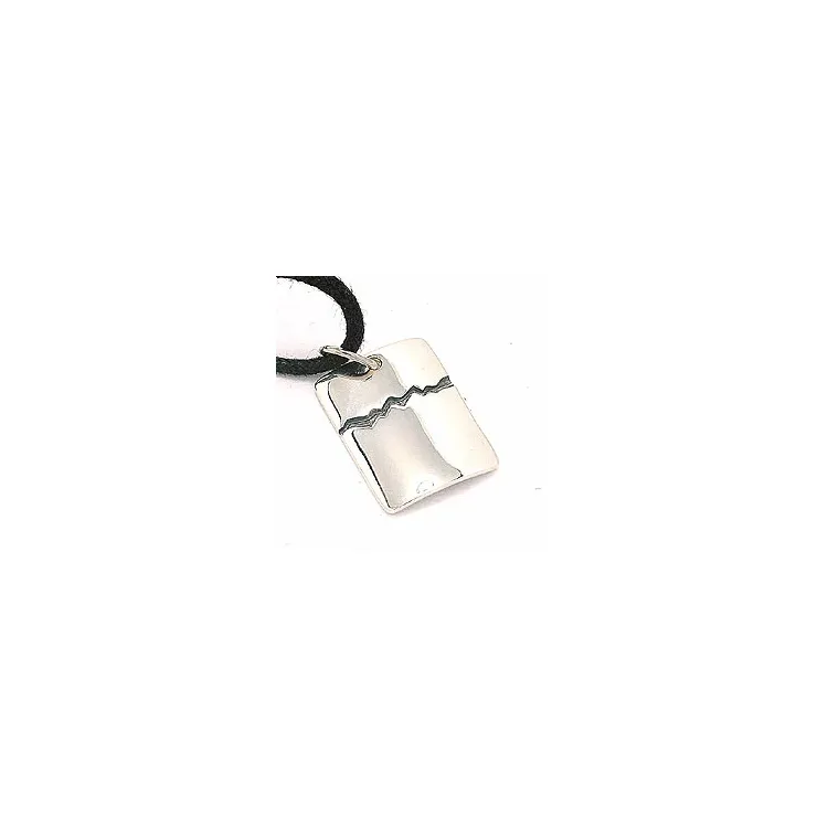 Neliskulmainen dogtag kaulaketju puuvilla riipus hopeaa