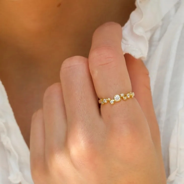 valkoinen zirkoni sormus kullattua hopeaa - Bubbly Sparkle