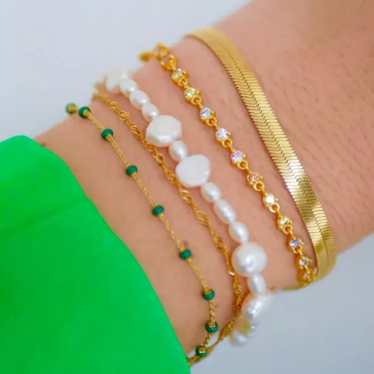 Enamel Lola Petrol Green rannekoru kullattua hopeaa vihreä emalji