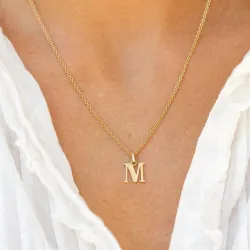 m-kirjain riipus  9 karaatin kultaa - My Letter