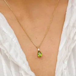 pisara vihreä riipus  9 karaatin kultaa - Gold Collection