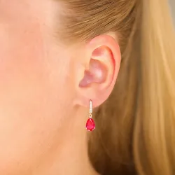 pudota muotoisia korvarenkaat 14 karaatin kultaa kanssa rubiini ja zirkoni - Gold Collection