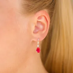 pudota muotoisia korvarenkaat 14 karaatin kultaa kanssa rubiini ja zirkoni - Gold Collection