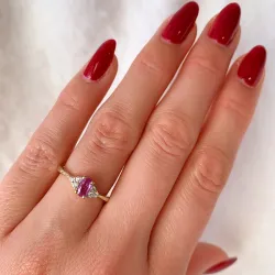pinkki safiiri timanttisormus 14 karaatin kultaa 0,65 ct 0,102 ct
