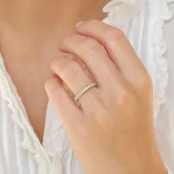 briljantti alianssisormus 14 karaatin kultaa 0,49 ct