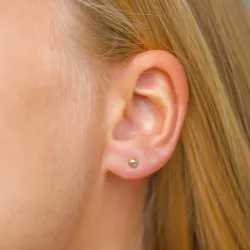 4 mm nappikorvakorut 9 karaatin kultaa - Gold Collection