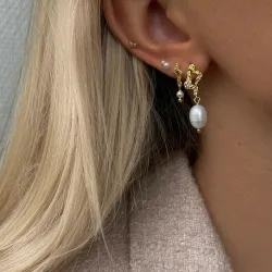 Nava Bahiri  helmi korvarenkaat  kullattua hopeaa valkoinen zirkoni