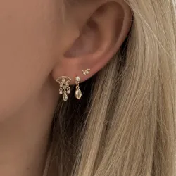 Nava Horea korvarenkaat  kullattua hopeaa valkoinen zirkoni