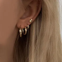 Nava Montu korvarenkaat  kullattua hopeaa valkoinen zirkoni