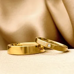 5 ja 3 mm timantti vihkisormusta 9 karaatin kultaa - setit