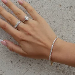 tennisrannekoru 4,36 ct 14 karaatin kultaa