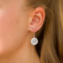 15 mm päivänkakkara korvarenkaat  hopea - Matilda