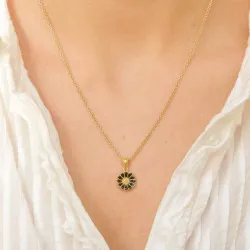 11 mm päivänkakkara musta riipus  kullattua hopeaa - Marie