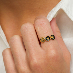 päivänkakkara musta sormus kullattua hopeaa - Maggie