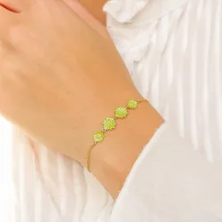 päivänkakkara vaaleanvihreä rannekoru kullattua hopeaa - Maggie