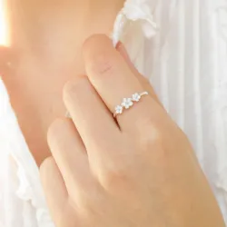 päivänkakkara valkoinen sormus hopea - Majse