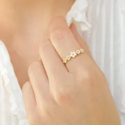 päivänkakkara valkoinen sormus kullattua hopeaa - Majse