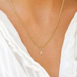 a-kirjain riipus  8 karaatin kultaa - My Letter