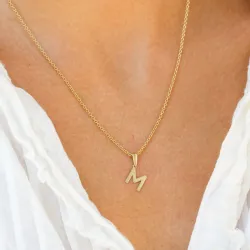 m-kirjain riipus  8 karaatin kultaa - My Letter