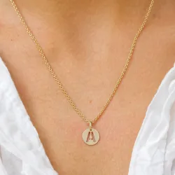 a-kirjain riipus  8 karaatin kultaa - My Letter