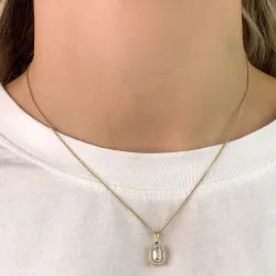 neliskulmainen zirkoni riipus  9 karaatin kultaa - Gold Collection