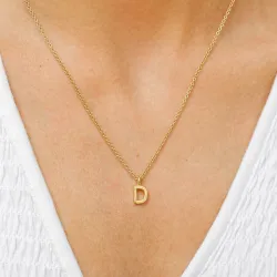 d-kirjain riipus jossa on ketju  kullattua hopeaa - My Letter